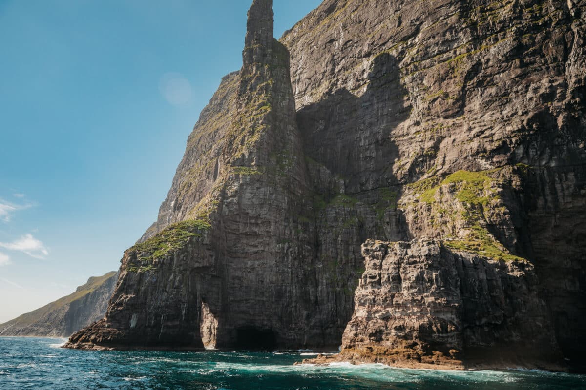 plus belles expériences aux Îles Féroé Trøllkonufingur